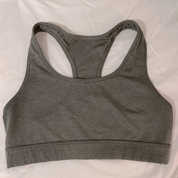 Nike Swoosh Light Support Sports Bra - Picture 5 of 6